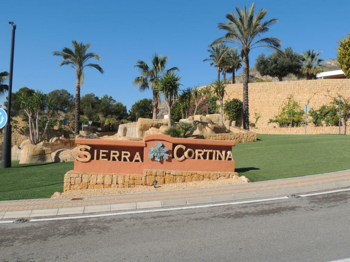 Sierra Cortina Resort Finestrat Eksteriør billede
